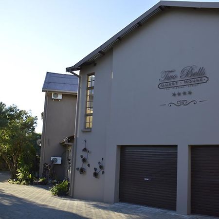 Two Bells Guest House ブルームフォンテーン エクステリア 写真