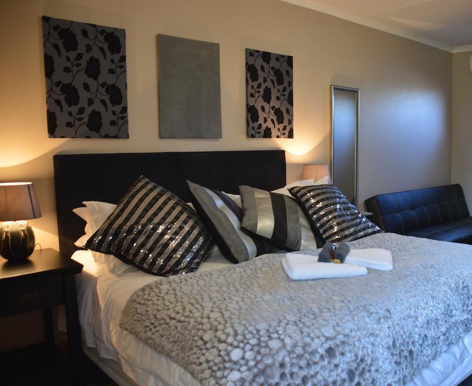 Two Bells Guest House ブルームフォンテーン 部屋 写真